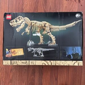 Lego Dinosaur Fossil Set - Tan and Black